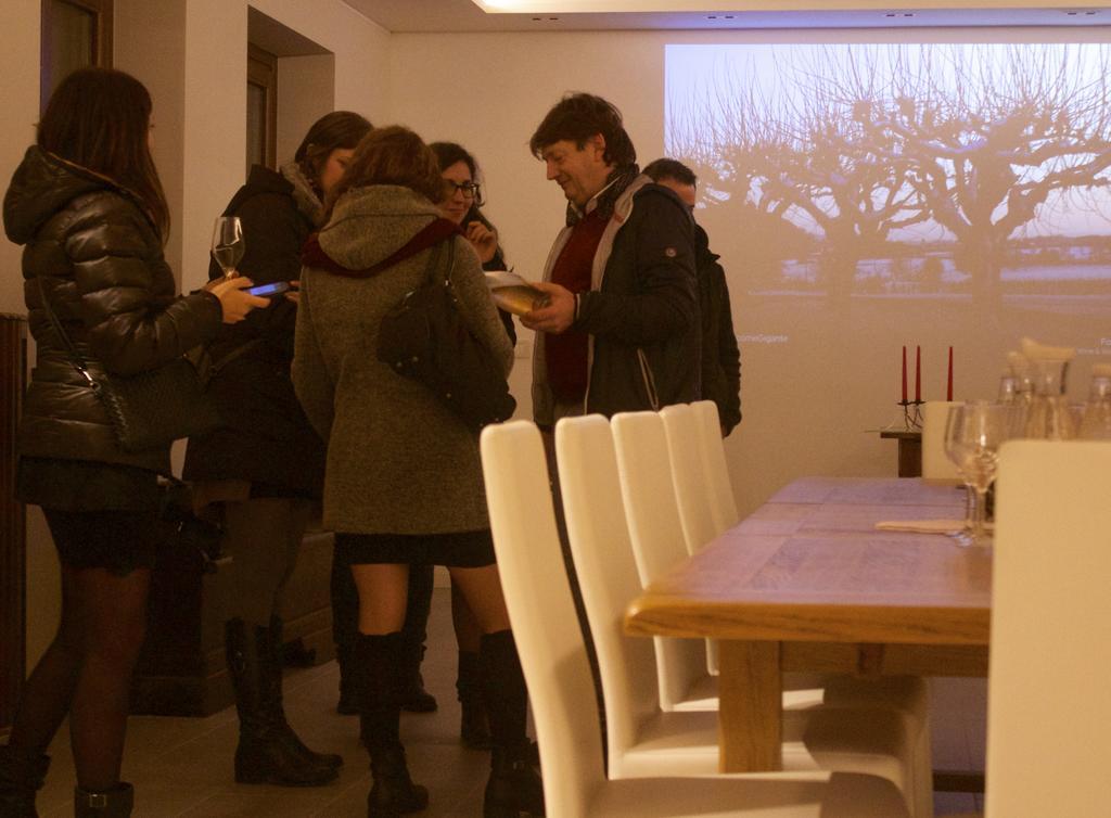 Gigante Wine&Welcome Corno di Rosazzo Exterior foto